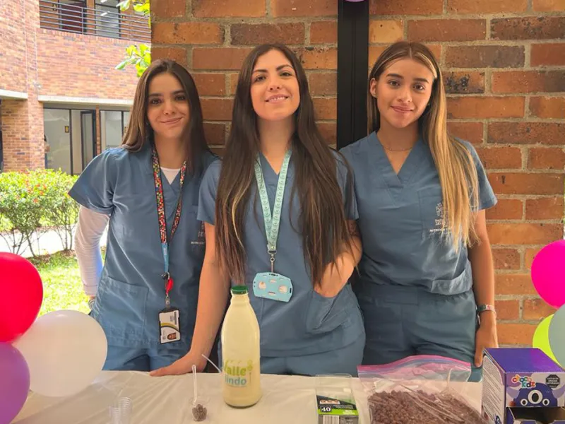 Estudiantes de Nutrición y Dietética sorprendieron con sus propuestas alimentarias en el Encuentro de Trabajos Finales