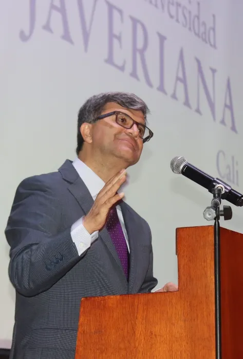 Posesión Vicerrector Administrativo Cesar Casas Posesión Vicerrector Administrativo Cesar Casas